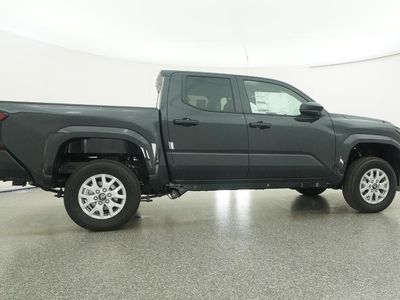2026 Tacoma SR - Photo 32