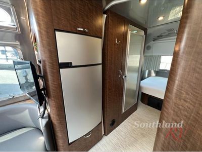 2020 Airstream Globetrotter - Photo 14