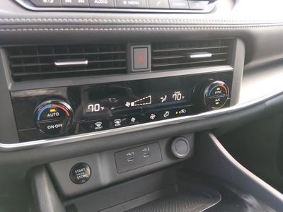2024 Nissan Rogue - Photo 21