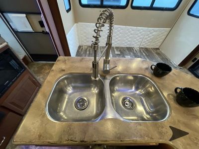2015 Forest River RV Vengeance Touring Edition - Photo 34