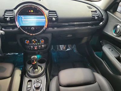 2023 MINI Clubman — photo 9 view