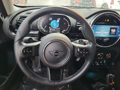 2023 MINI Clubman — photo 13 view