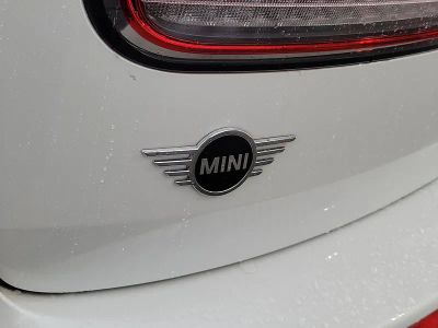 2023 MINI Clubman — engine compartment view