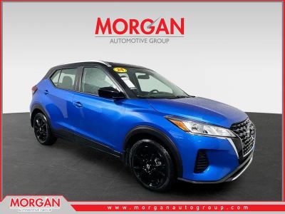 2024 Nissan Kicks SV in Electric Blue Metallic — front three-quarter view