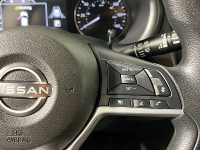 2024 Nissan Kicks — photo 16 view