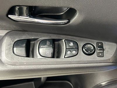 2024 Nissan Kicks — photo 13 view