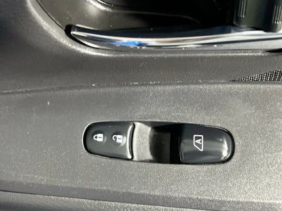 2024 Nissan Kicks — photo 27 view