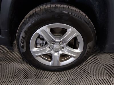 2024 Jeep Compass — photo 10 view