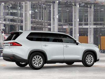 2026 Toyota Grand Highlander — photo 11 view