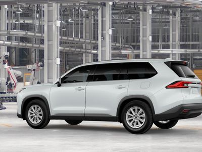 2026 Toyota Grand Highlander — detail view
