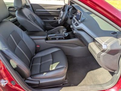 2023 Nissan Altima - Photo 12