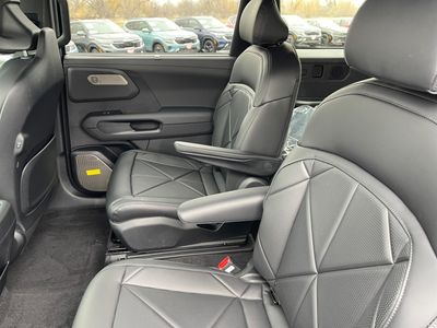 2027 Kia Telluride - Photo 18