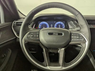 2026 Jeep Grand Cherokee — photo 11 view