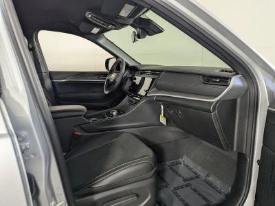 2026 Jeep Grand Cherokee — photo 25 view