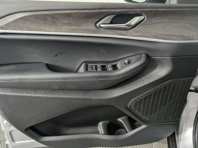 2026 Jeep Grand Cherokee — photo 17 view