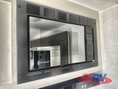2025 Venture RV Stratus - Photo 15