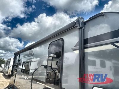 2025 Venture RV Stratus - Photo 5