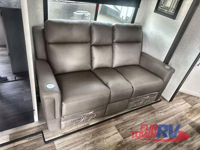 2025 Venture RV Stratus - Photo 21