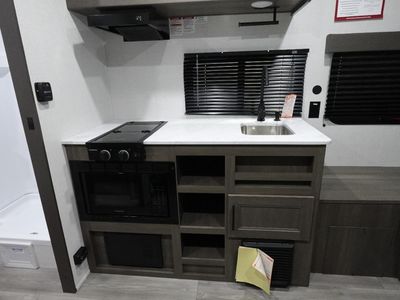2026 Grand Design Transcend One — photo 7 view