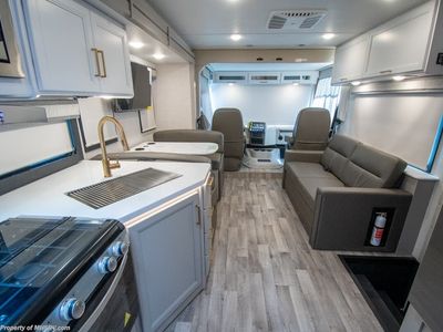 2026 Thor Motor Coach Resonate - Photo 3