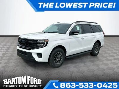 2026 Ford Expedition Active in Oxford White — front three-quarter view