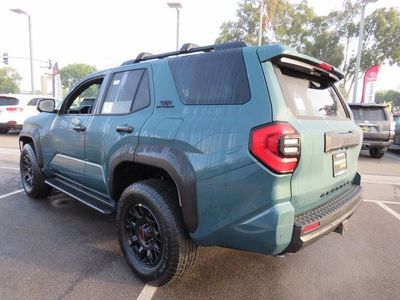 2026 Toyota 4Runner - Photo 3