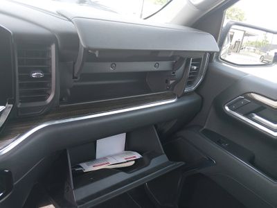 2025 Chevrolet Silverado 1500 — photo 20 view