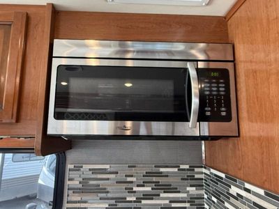 2018 Fleetwood RV Storm - Photo 33