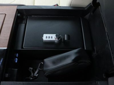 2023 Toyota Tundra 4WD - Photo 25
