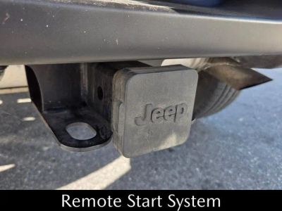 2023 Jeep Wrangler — photo 13 view