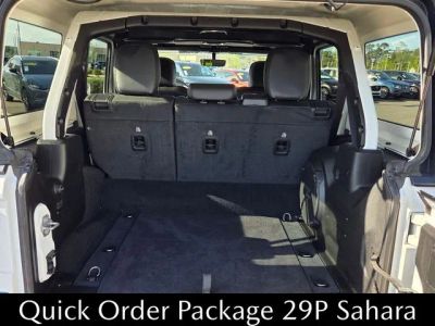 2023 Jeep Wrangler — photo 10 view