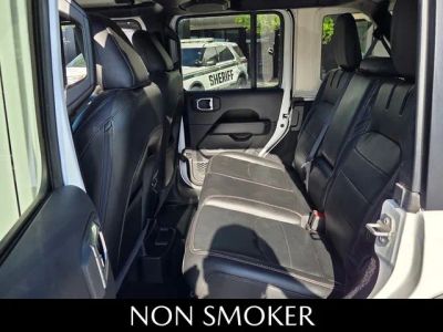 2023 Jeep Wrangler — photo 7 view