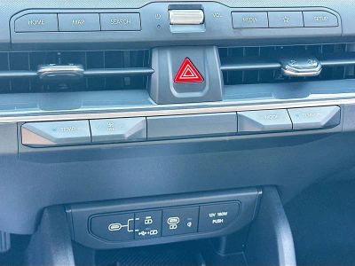 2026 Kia K4 — photo 15 view