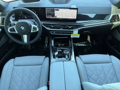 2026 BMW X7 — photo 15 view