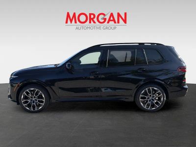 2026 BMW X7 — photo 7 view