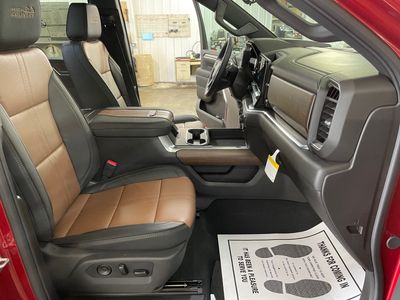 2026 Chevrolet Silverado 2500HD - Photo 15