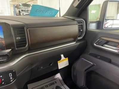 2026 Chevrolet Silverado 2500HD - Photo 12