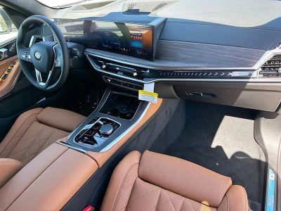 2026 BMW X5 — photo 24 view