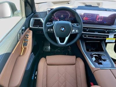 2026 BMW X5 — photo 17 view
