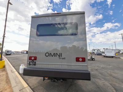 2026 Thor Motor Coach OMNI TRAIL — photo 33 view