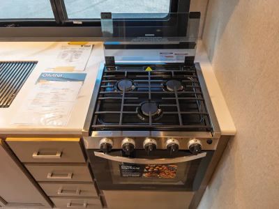2026 Thor Motor Coach OMNI TRAIL — photo 12 view