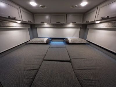 2026 Thor Motor Coach OMNI TRAIL — photo 17 view
