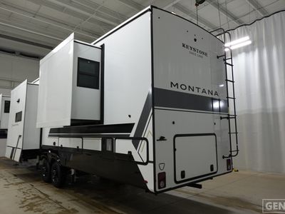 2026 Keystone Montana - Photo 3
