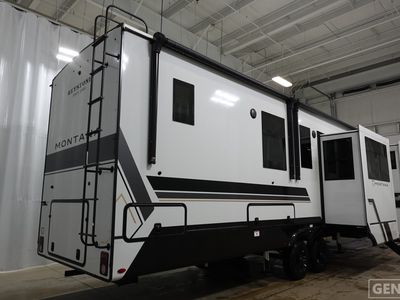 2026 Keystone Montana - Photo 4