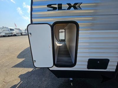 2026 Jayco Jay Flight SLX - Photo 13