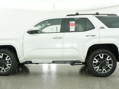 2026 Toyota 4Runner - Photo 15
