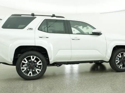 2026 Toyota 4Runner - Photo 25