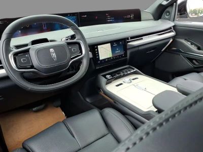 2026 Lincoln Navigator — detail view