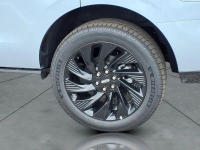 2026 Lincoln Navigator — rear three-quarter view