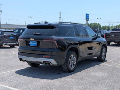 2025 Chevrolet Traverse - Photo 5